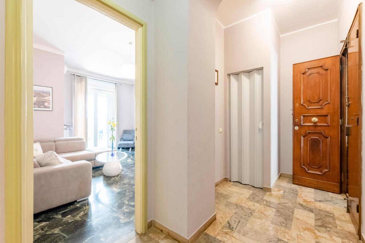 Апартаменты Joivy Cute Flat With Terrace Генуя Экстерьер фото